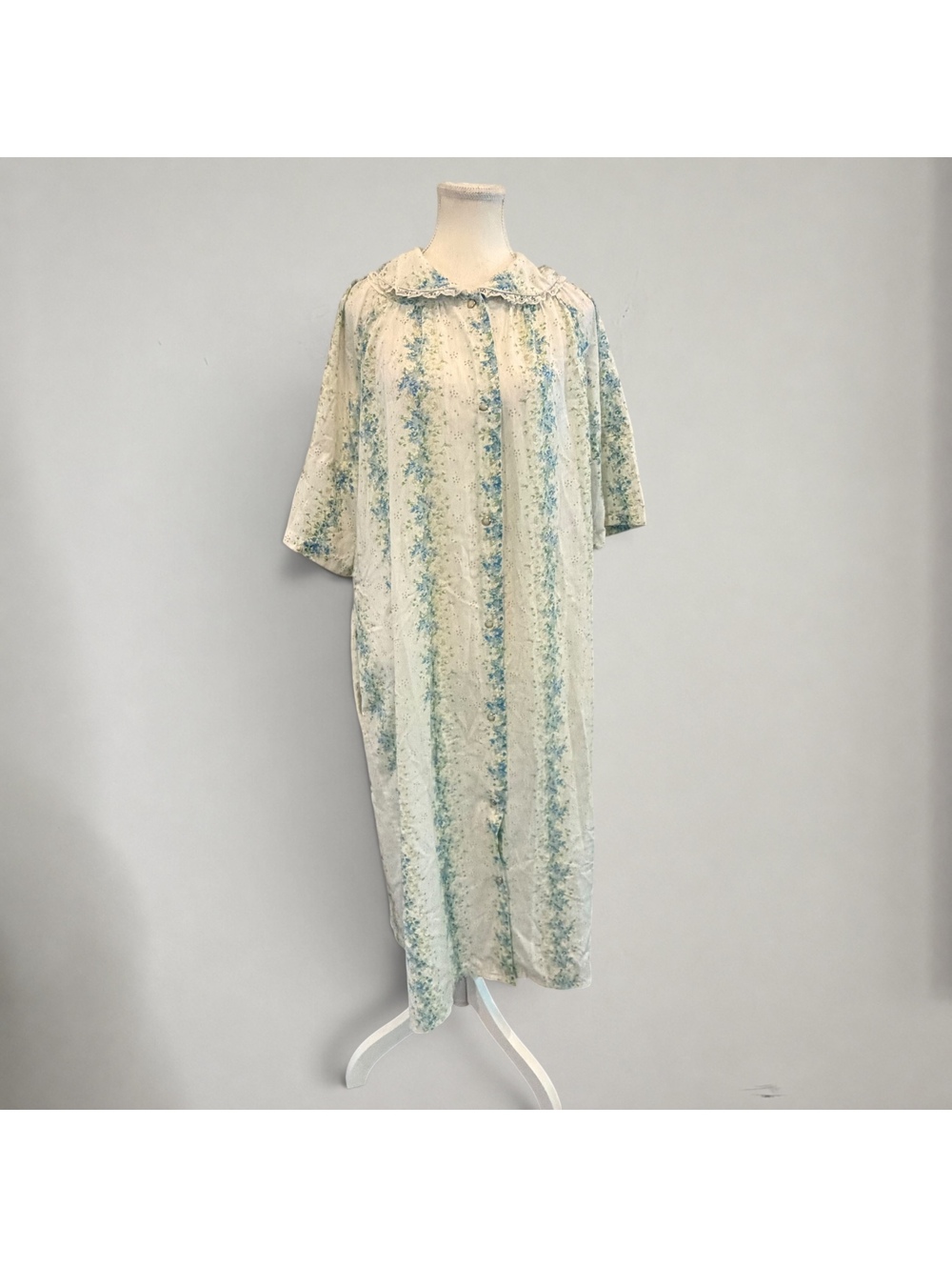 Vintage Floral House Dress Robe Duster Blue White Cottagecore Granny